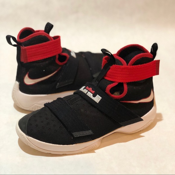 lebron soldier 10 gs